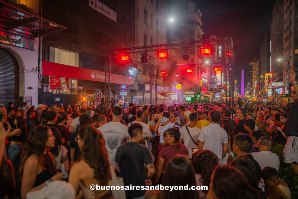 DJ sets on Corrientes in Buenos Aires