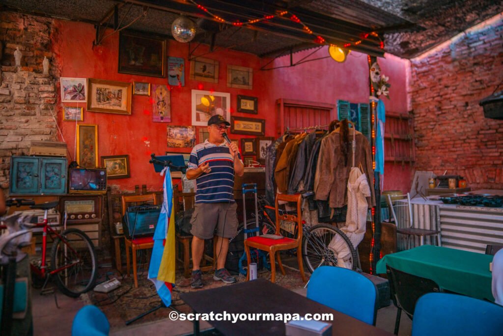 Live music in San Telmo Buenos AIres
