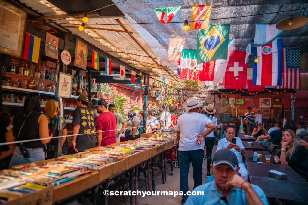 antique market in San Telmo Buenos Aires